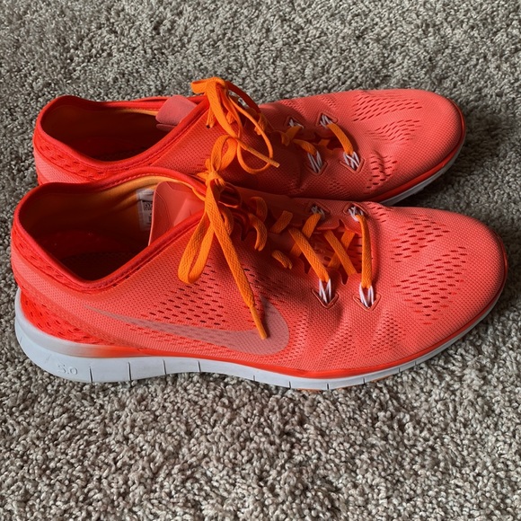 Nike Free Women’s Running Neon Orange Sneaker - Picture 2 of 7